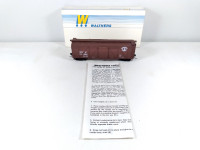 HO Train Walthers 932-2104 B&M 40' SS Wood Box Car #70496