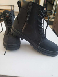 Palladium water proof winter boots