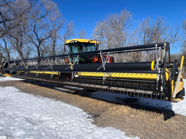 2011 New Holland in Farming Equipment in Regina