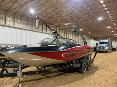 Oil changed in the fall ready to go Comes with 2 tarps the original and a full custom tarp Comes wit...