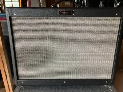 Fender Hot Rod Deluxe 3 - Tube Guitar Amplifier, View more