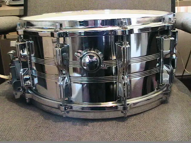 TAMA BILL BRUFORD "IMPRIALSTAR*MASTERCRAFT" Beauty Drum* in Drums & Percussion in Windsor Region - Image 4