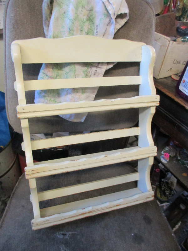 1950s ALL WOOD MULTI LEVEL WALLMOUNT SPICE RACK 15 VINTAGE Arts