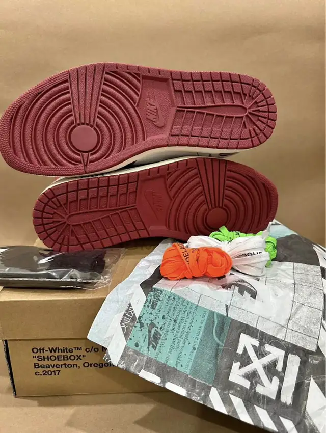 jordan 1 off white chicago in Men's Shoes in City of Toronto - Image 5