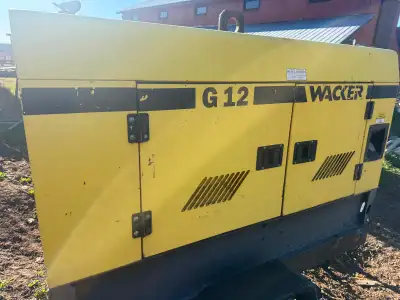 Wacker G12 trailer mounted 12.5 kW generator. Voltage Output: 120V / 240V (Single-Phase)Frequency: \...