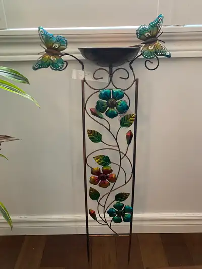 Metal Garden Decor - Brand New with tag, View more