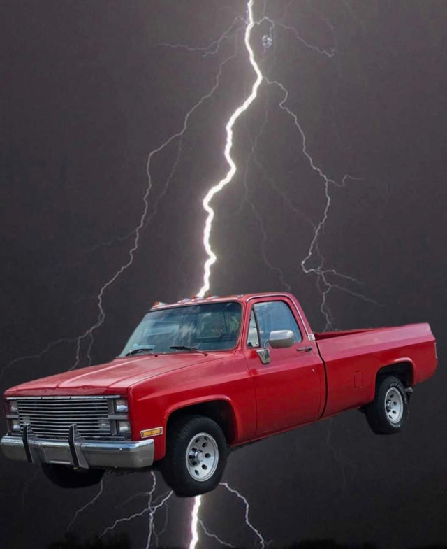 1986 GMC . 6.2 DIESEL.  RARE TRUCK . in Cars & Trucks in Edmonton