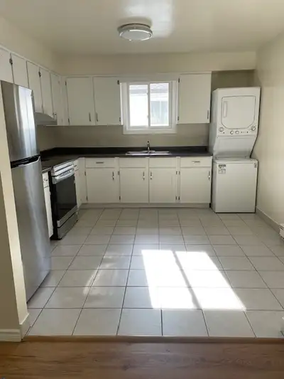 3 Bedroom upper unit of a Duplex for Rent