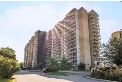 Shared Room for Rent – 2 Males Only (Perfect for Friends!) Location: 1551 Lycée Place, Ottawa (Right...