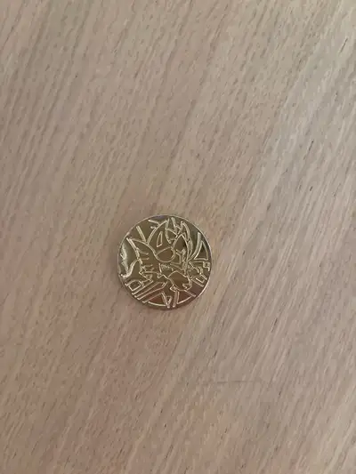 Metal coin Others are selling from 10 to 25 dollars I am asking for 5 dollars