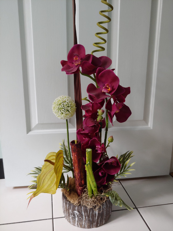 Arrangement de fleurs en soie in Home Décor & Accents in Gatineau