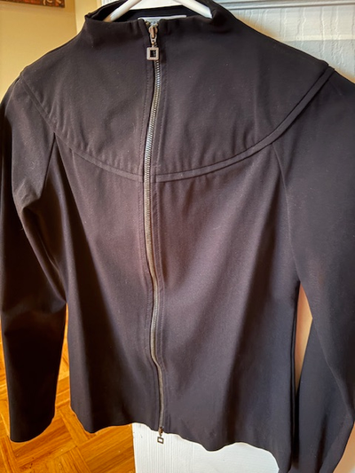 Zip-up top / Haut avec fermeture éclaire Sarah Pacini, View more