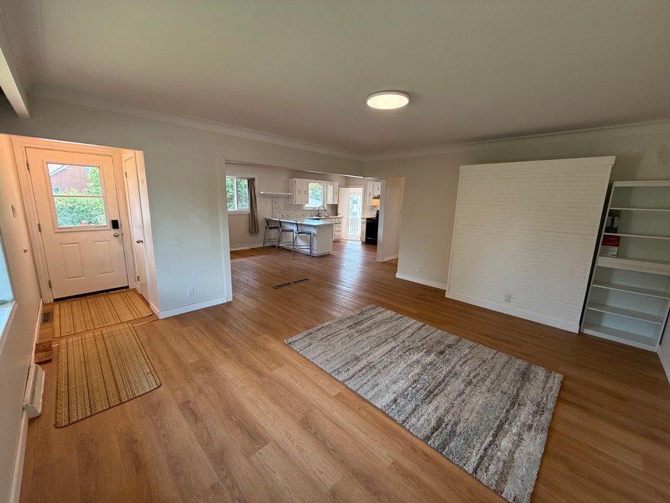 Beautiful Newly Renovated Main Floor Duplex w Private yard! 1