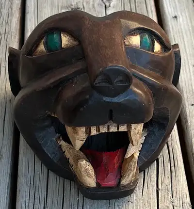 VINTAGE MAYAN HAND CARVED JAGUAR/PANTHER HEAD WALL/SHELF ART, View more