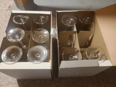 IKEA SVALKA WINE GLASSES (10), View more