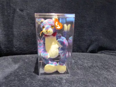 Beanie Babies clear display cases