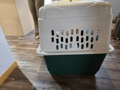 Large Dog Crate / Kennel, View more