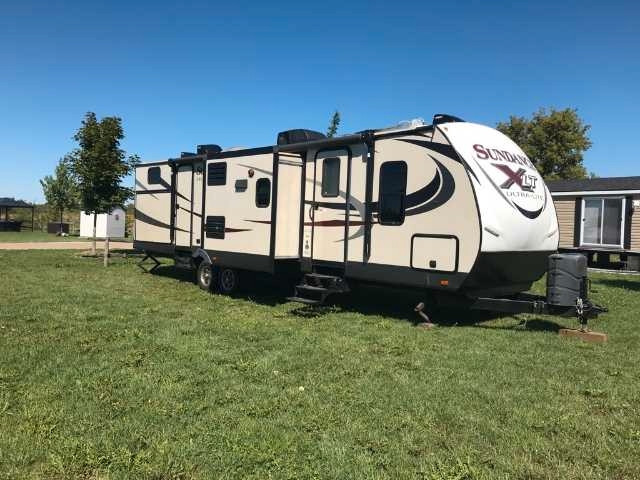 2017 323BH Sundance in Travel Trailers & Campers in Guelph - Image 2