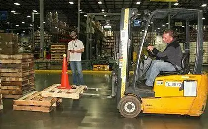 forklift operator safety training64374283458051123