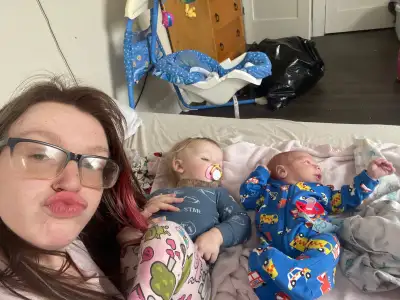 if anyone is looking for a babysitter in brantford reach out to me!! i have 2 kids 19 month old girl...
