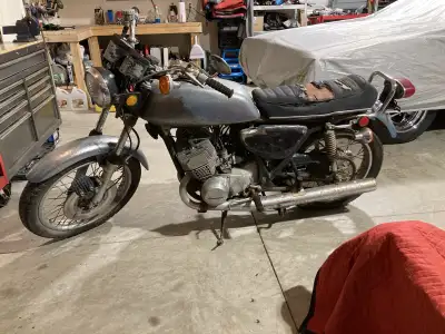 Worked on japanese motorcycles for over 15 years Lots of time spent working on vintage Hondas. Can w...