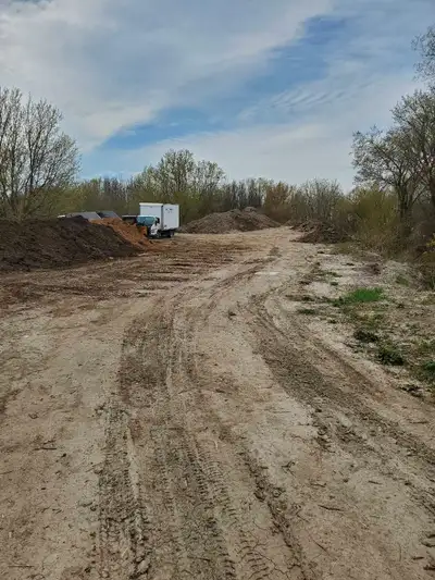 Topsoil/compost manure yard now accepting loads. Tipping fees will apply Newteqsoils@outlook.com