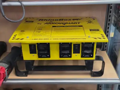 RhinoBox Power Center RB300ME-001 @ Cashopolis!!!!, View more