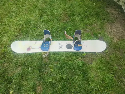 Snowboard ( broken foot strap ), View more