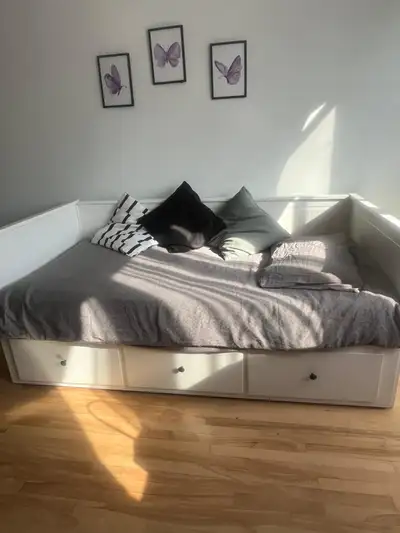 Lit simple, View more