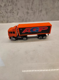 AGP moving truck on the road by Bao M Huang no:m9, diecast car