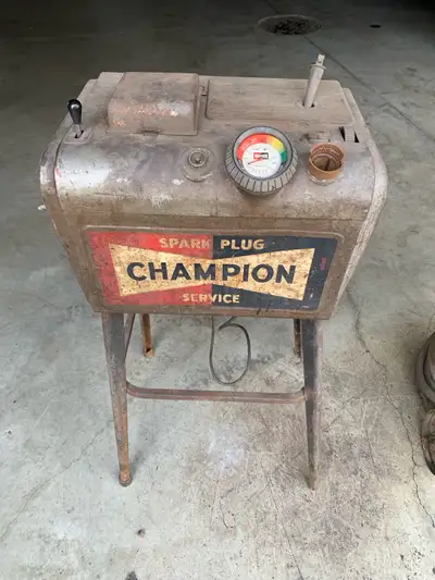Antique machine, nice patina