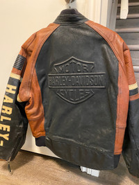 Men’s Harley Davidson leather motorcycle jacket