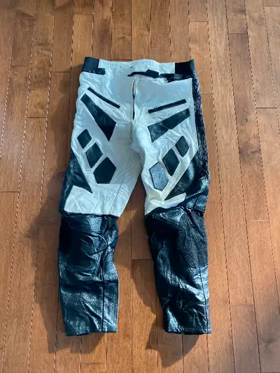 I am selling these Armoured Leather Motorcycle Pants for $125. They have been used but lightly and h...