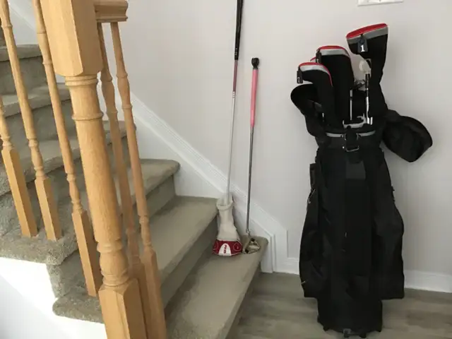 Women golf set in Golf in Ottawa - Image 2