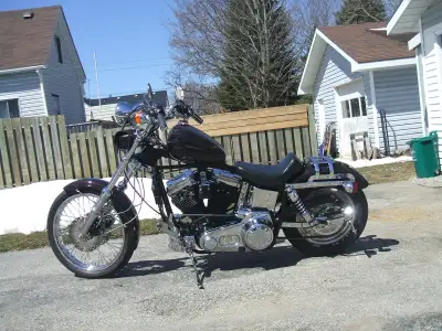 Replica 1984 FXWG S&S build. Can no longer ride because of my back condition. Contact for more info....