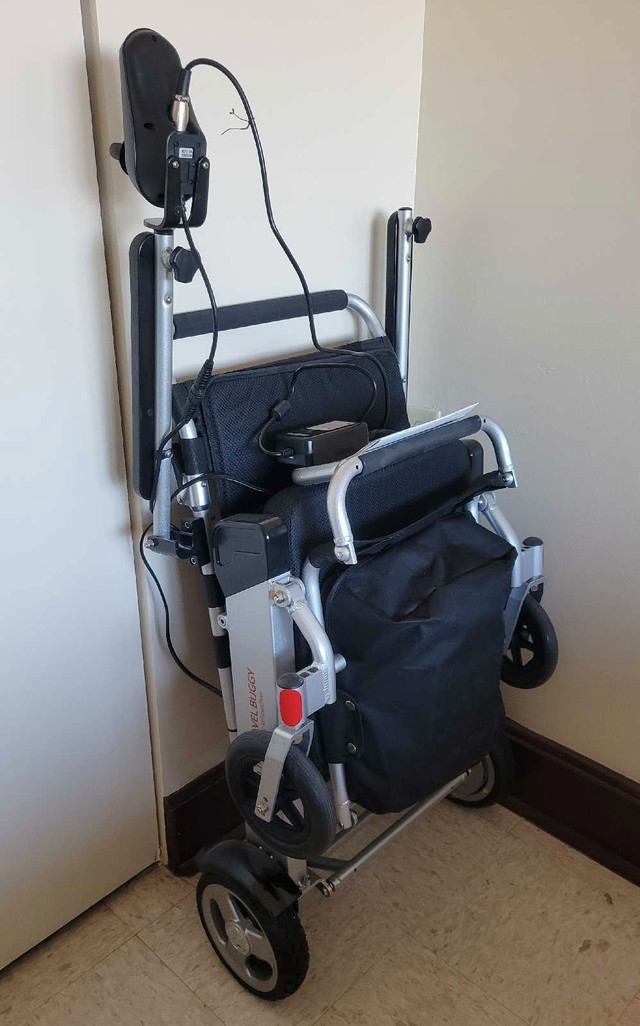Folding electric wheelchair  in Health & Special Needs in City of Halifax - Image 3