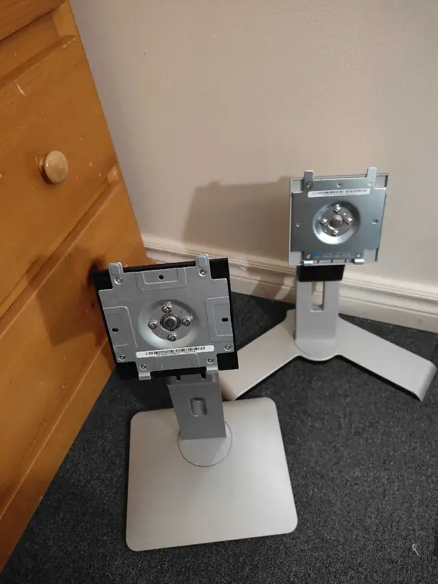 LED Bulbs & Monitor Stands in Indoor Lighting & Fans in Ottawa - Image 3