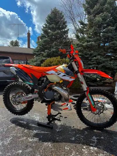 2016 KTM 300 With ownership Rebuilt engine Great working ktm dirtbike with a bunch of modifications...