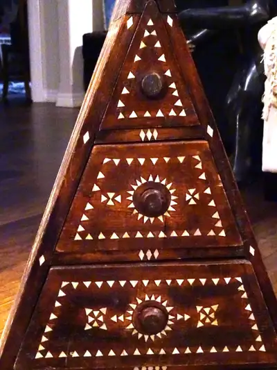 PYRAMID chest of drawers INLAID MOTHER of PEARL rare UNIQUE, View more
