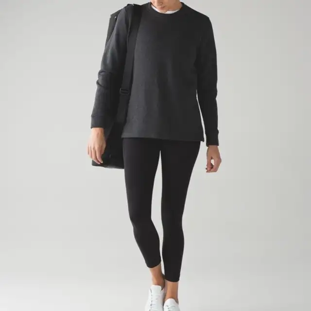 Lululemon Fleece Pullover Hoodie size 6 in Women's - Tops & Outerwear in Calgary - Image 2