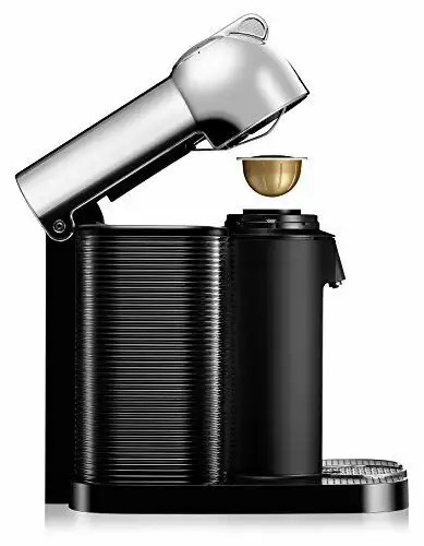 Nespresso Vertuo in Coffee Makers in Oakville / Halton Region - Image 2