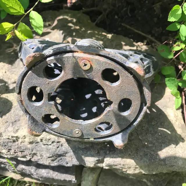 Cast Iron Butterfly Candle Lantern Garden Decor in Outdoor Décor in Ottawa - Image 4