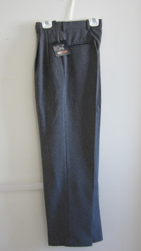 Dress pant size 14 (New)