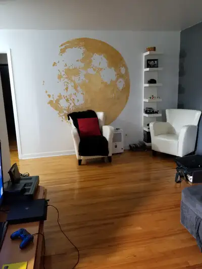910$ appartement 4 1/2 à louer. Cession bail. C/É