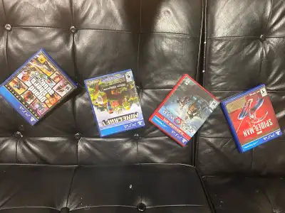 4 ps4 games including 2 unused codes for Minecraft and spider man (gta 5, mincraft , spider man, god...