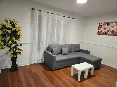 furnished 2 Bdr Apt Longeueil