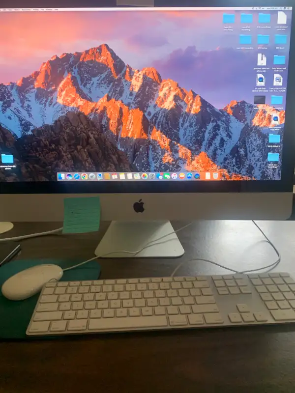 IMAC 27 inch 2009 fully checked by apple technicians on october2 in Desktop Computers in City of Montréal - Image 3