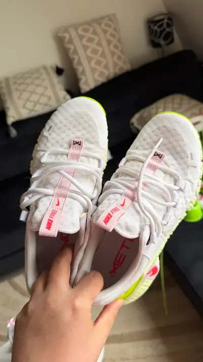Nike women’s sneaker, View more