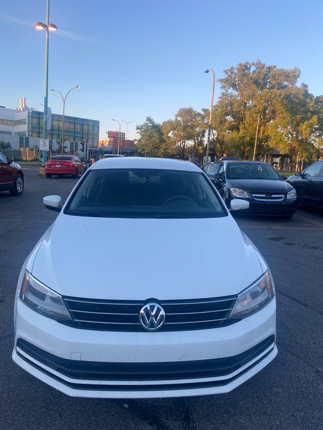 Volkswagen Jetta 2015 dans Autos et camions  à Ville de Montréal - Image 3