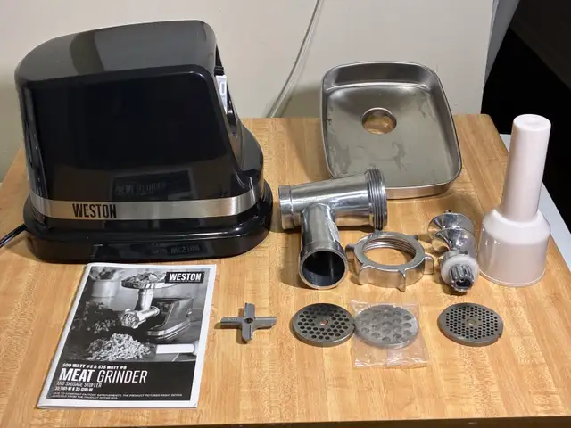 Weston #8 Electric Meat Grinder & Sausage Stuffer in Processors, Blenders & Juicers in Kingston - Image 3